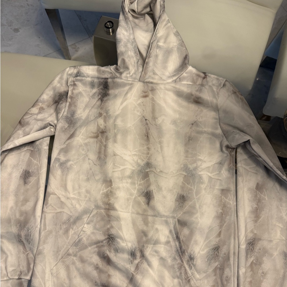 Light camo hoodie!